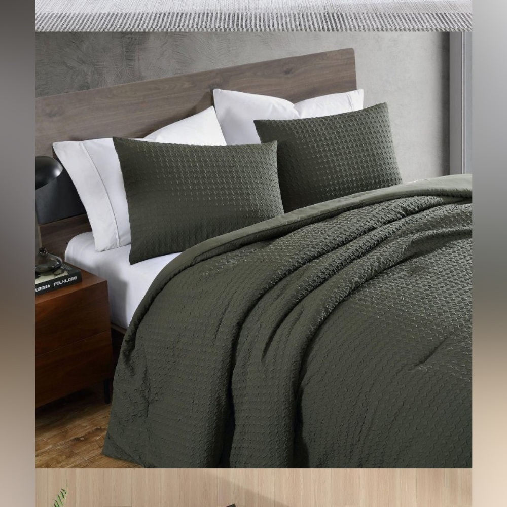 NEW Kenneth Cole Olive Green 3 pc Duvet Bedding Set